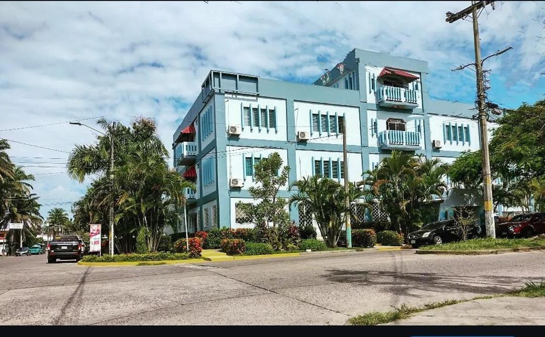 Hotel Carnaval Λα Σέιμπα Εξωτερικό φωτογραφία