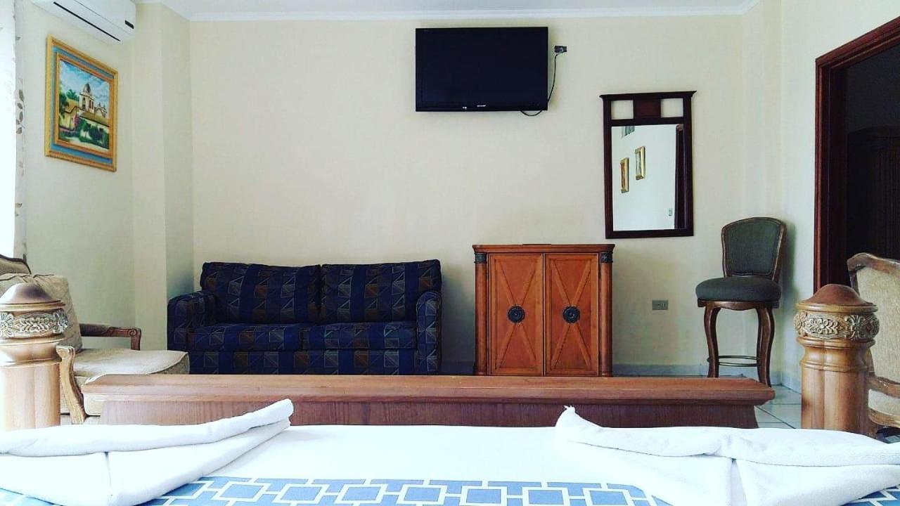 Hotel Carnaval Λα Σέιμπα Εξωτερικό φωτογραφία